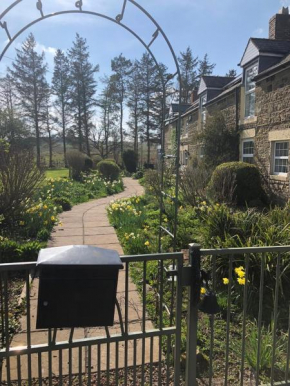 Brownrigg - half a house & garden